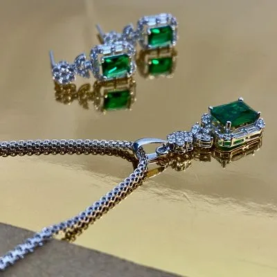 نیم ست طلا پیویژن