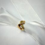 انگشتر لیزا