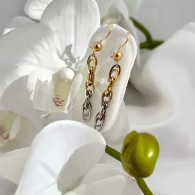 گوشواره اسپادانا
