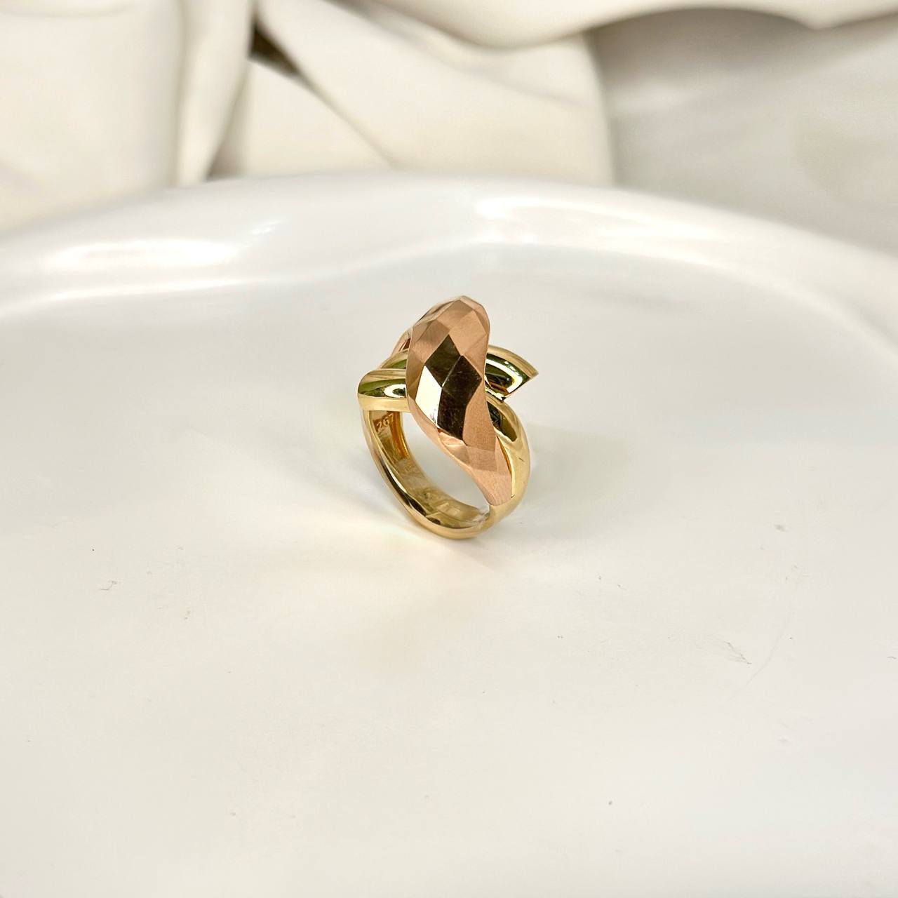 photo_۲۰۲۵-۰۸-۳۰_۲۳-۵۴-۵۲ انگشتر اروشا - تصویر 1