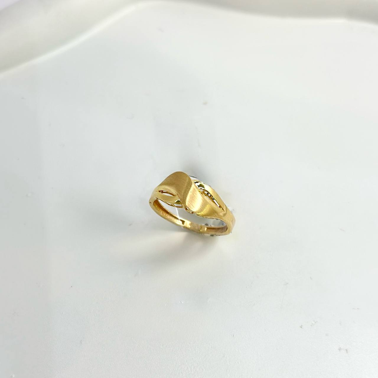 photo_2025-11-05_12-13-13 انگشتر سارا - تصویر 1