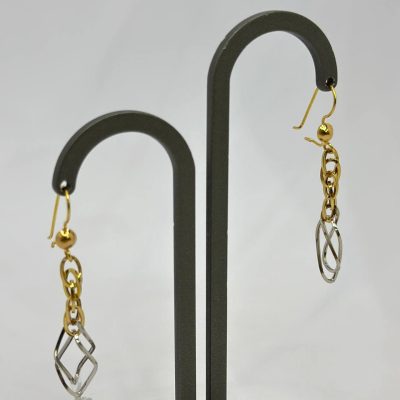 گوشواره اسپادانا